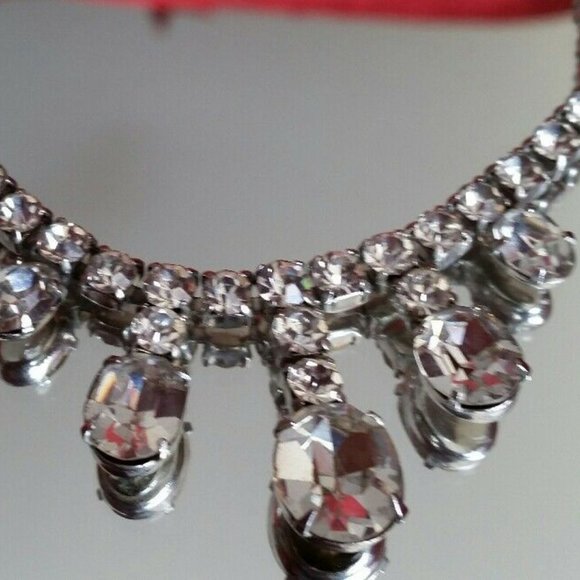 Joseph Weisner N.Y. Rhinestone Necklace - Picture 3 of 5